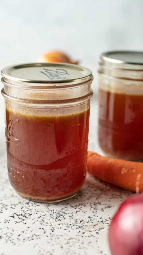 Canning Bone Broth {chicken, beef, turkey, venison} Binky's Culinary