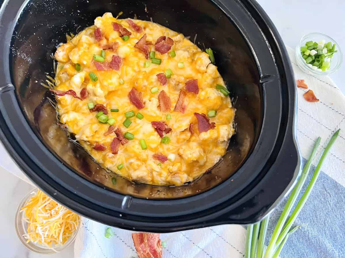 Slow Cooker Loaded Chicken & Cauliflower Casserole
