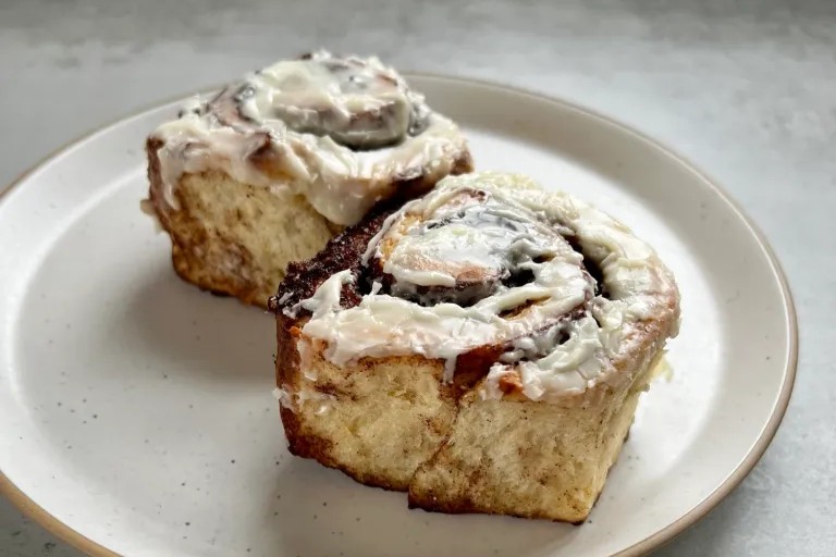 A plate of Eggnog Cinnamon Rolls
