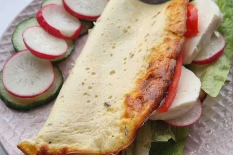 2 Ingredient Cottage Cheese Bread
