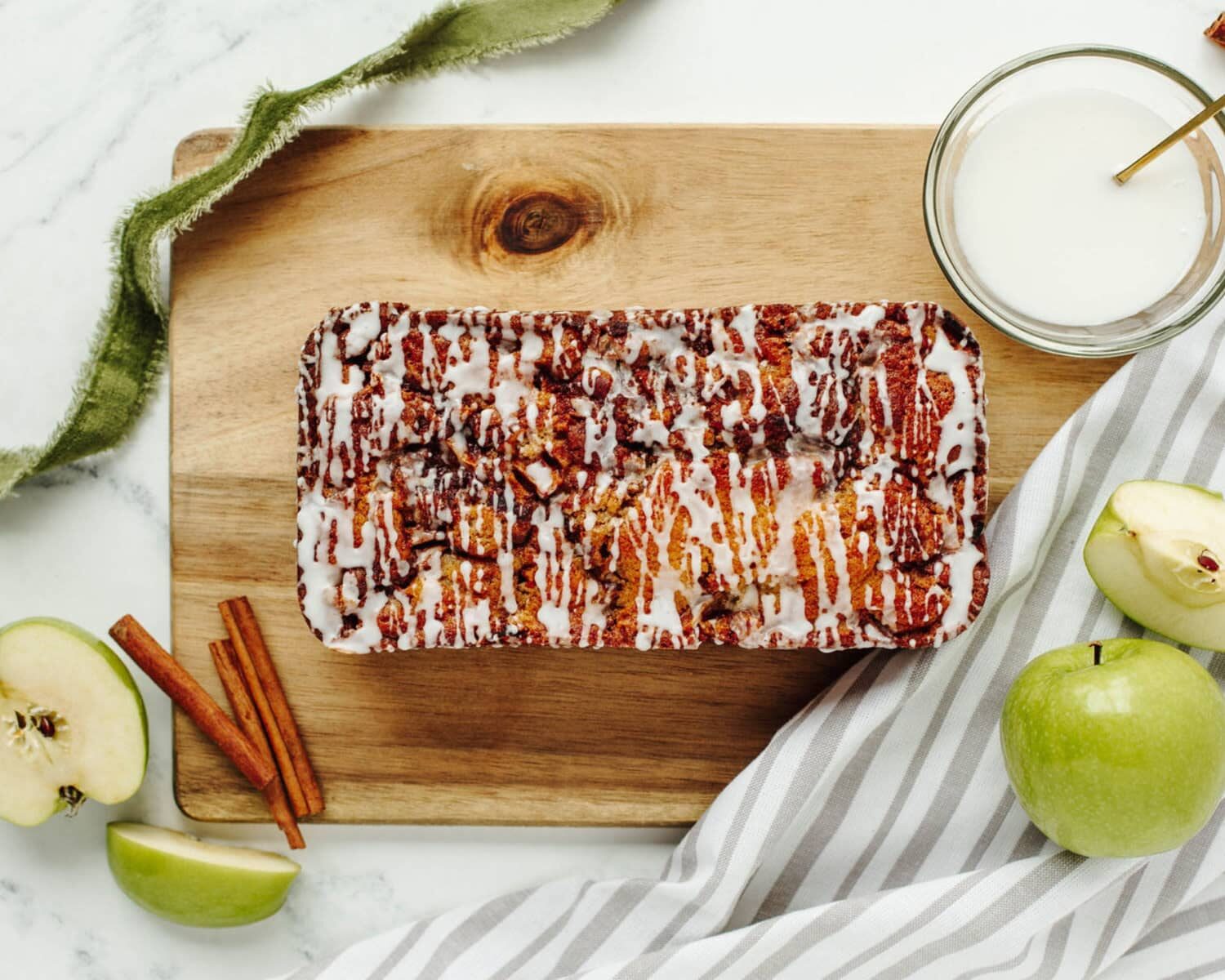 Old-Fashioned Apple Fritter Bread
