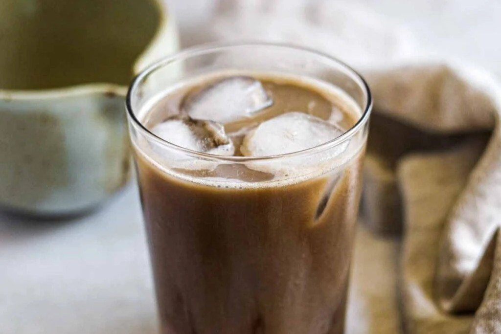 Hojicha Latte (Iced and Hot)