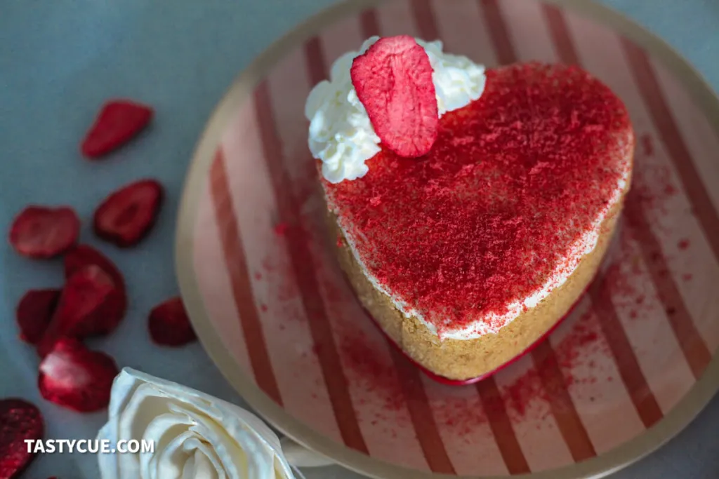 How to Make a Mini No-Bake Cheesecake for Two