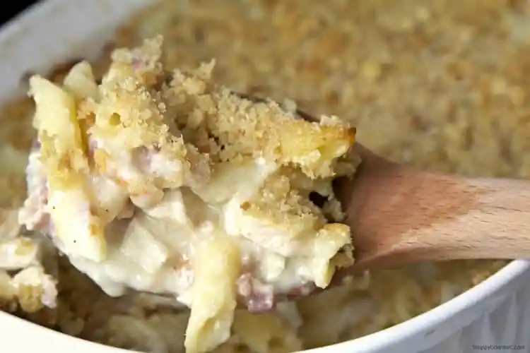Chicken Cordon Bleu Pasta Casserole Recipe
