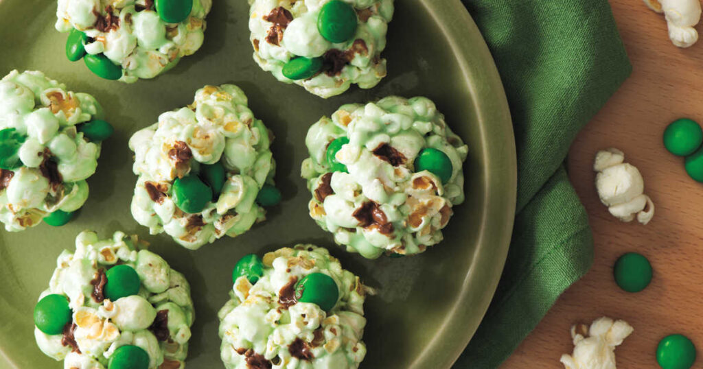 Chocolate Mint Popcorn

