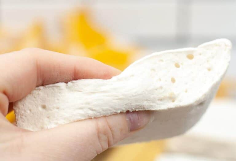 How to Make Homemade Marshmallows Without Cornstarch
