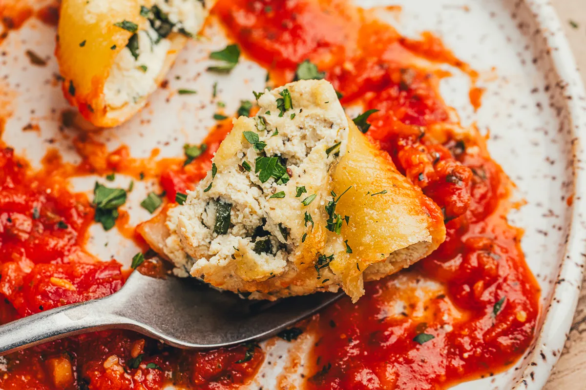 Tofu Ricotta Stuffed Shells with Spinach