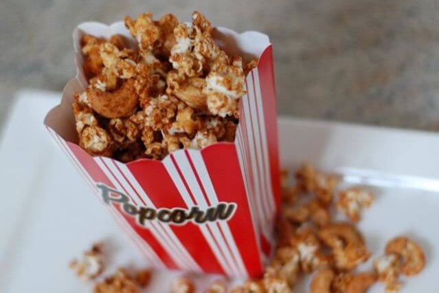 Cinnamon Glazed Popcorn Mix
