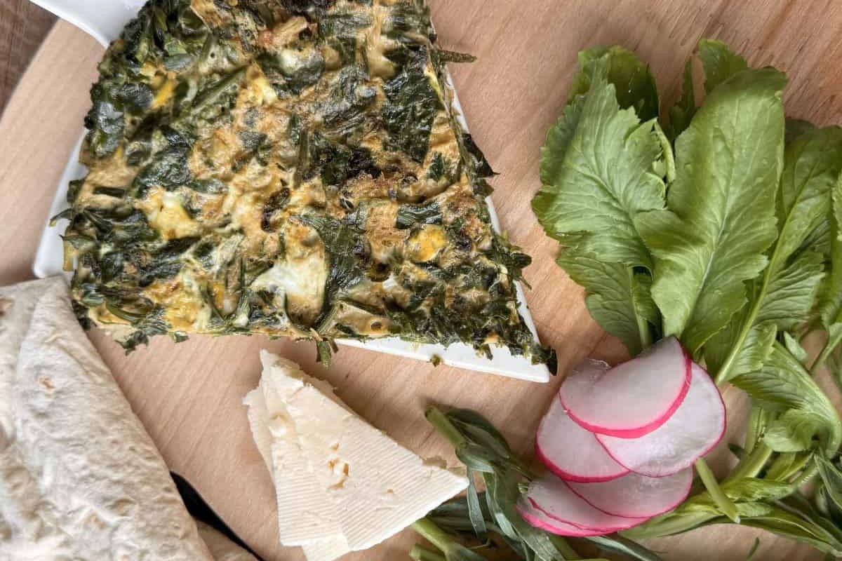 Spring Greens Omelette – Tapakatc Sibekh
