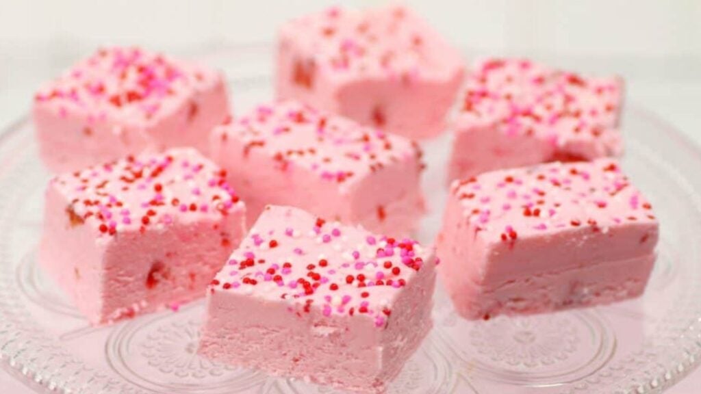 Close up image of strawberry fudge.