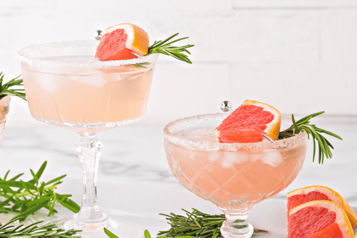 Skinny Grapefruit Paloma Mocktail
