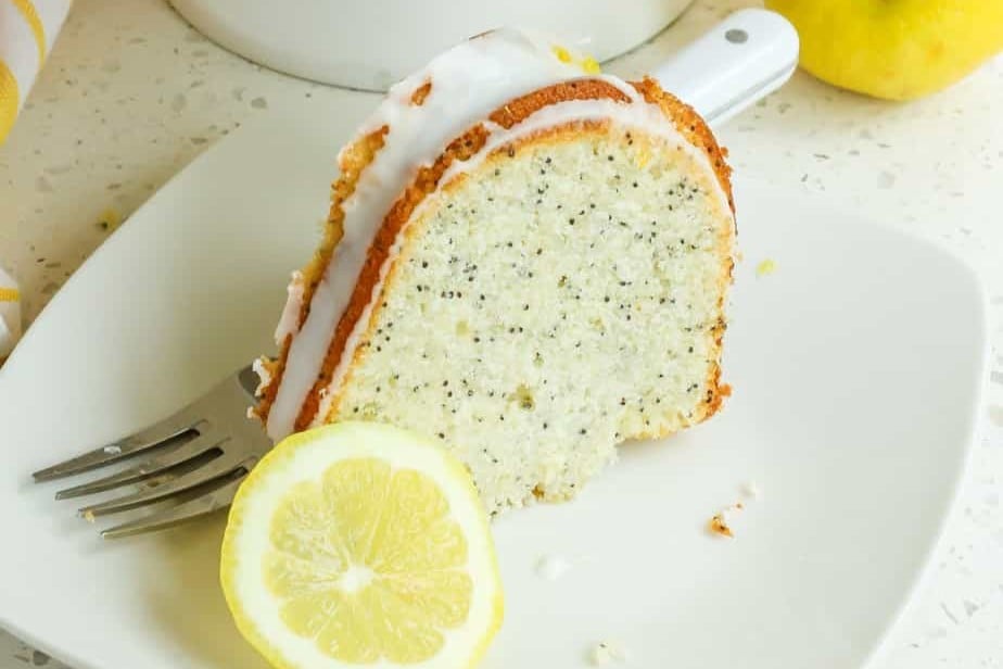 Lemon Poppy Seed Cake