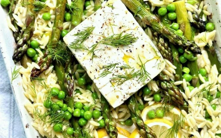 Orzo with Feta & Asparagus
