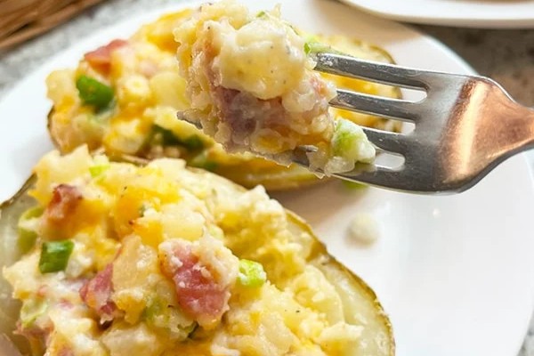 Stuffed Twice-Baked Potatoes with Bacon