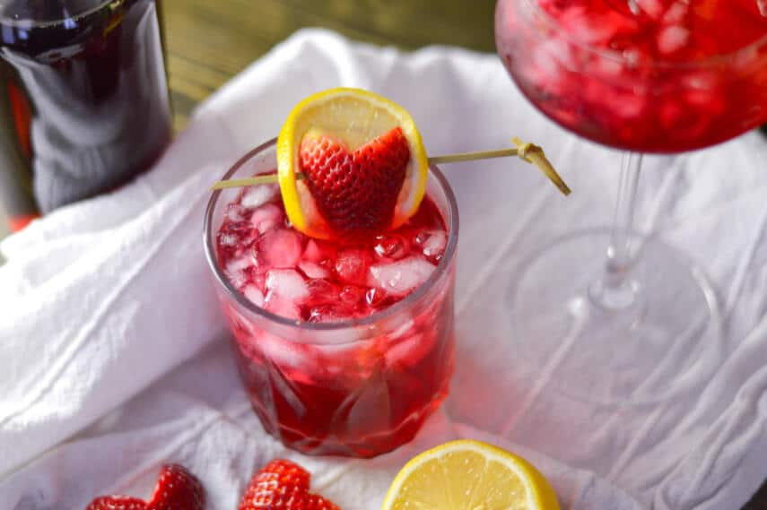 Sparkling Hibiscus Mocktail (Non-alcoholic Recipe)
