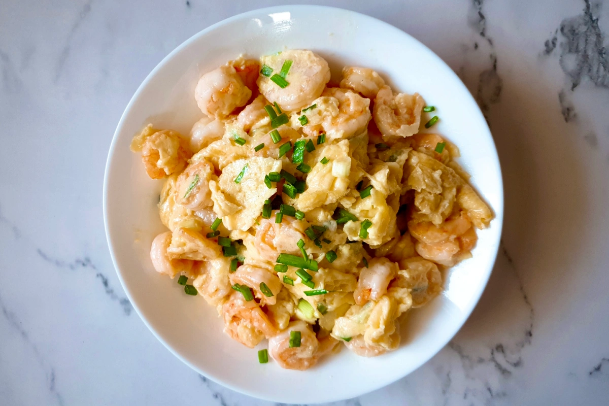 Shrimp and Egg Recipe (Chinese Stir Fry & Scrambled Eggs!)