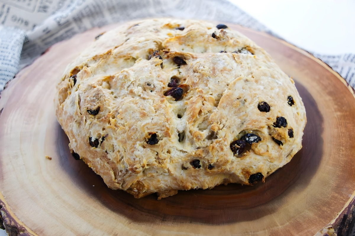 Grandma’s Irish Soda Bread With Raisin
