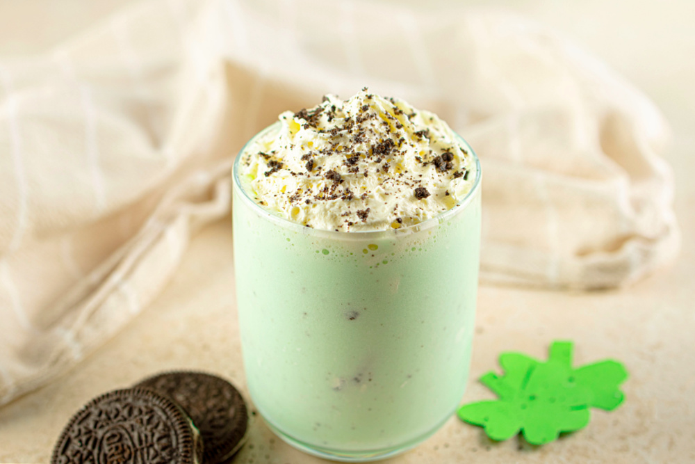 Copycat McDonald’s Oreo Shamrock McFlurry
