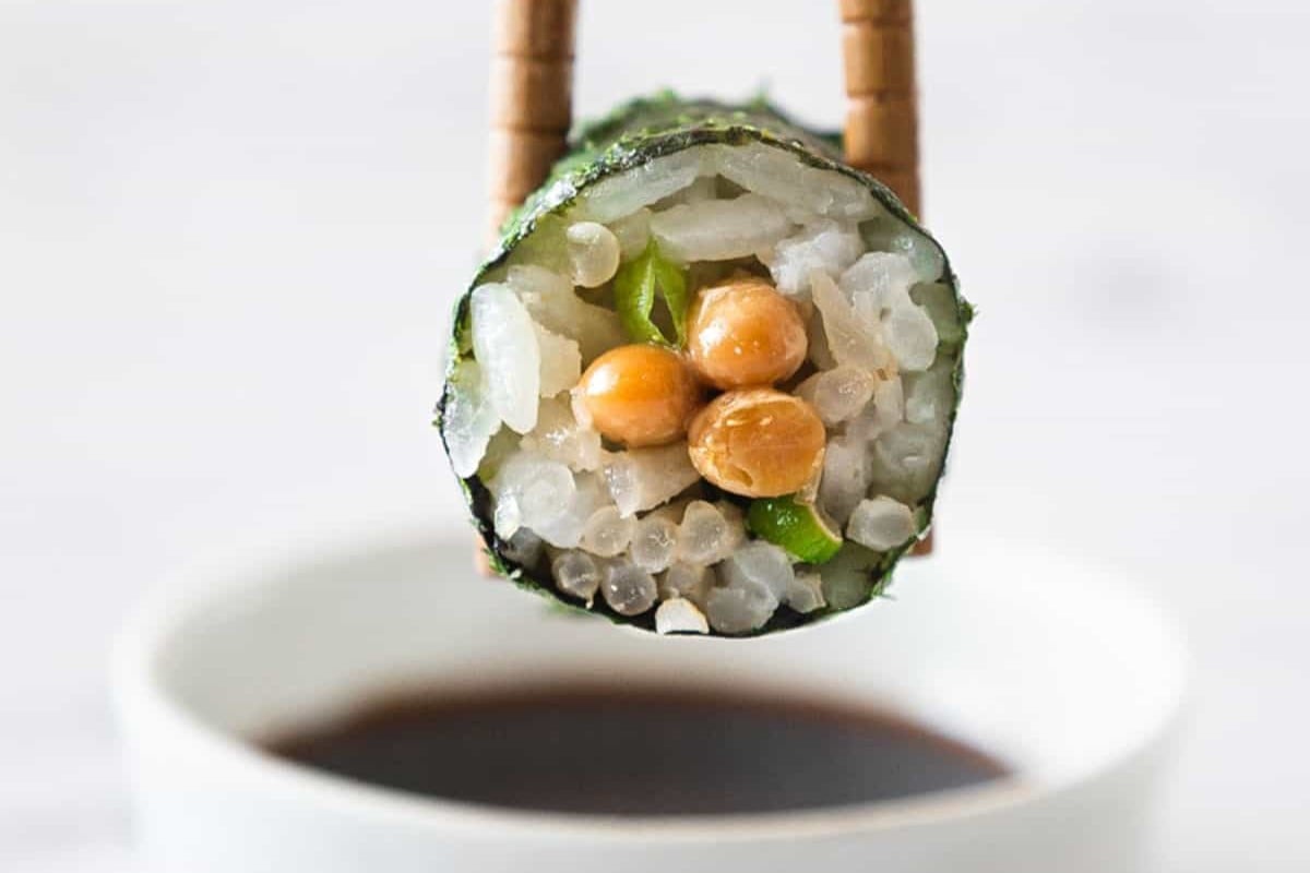 Natto Maki Sushi Rolls (+Step-by-step Photos!)
