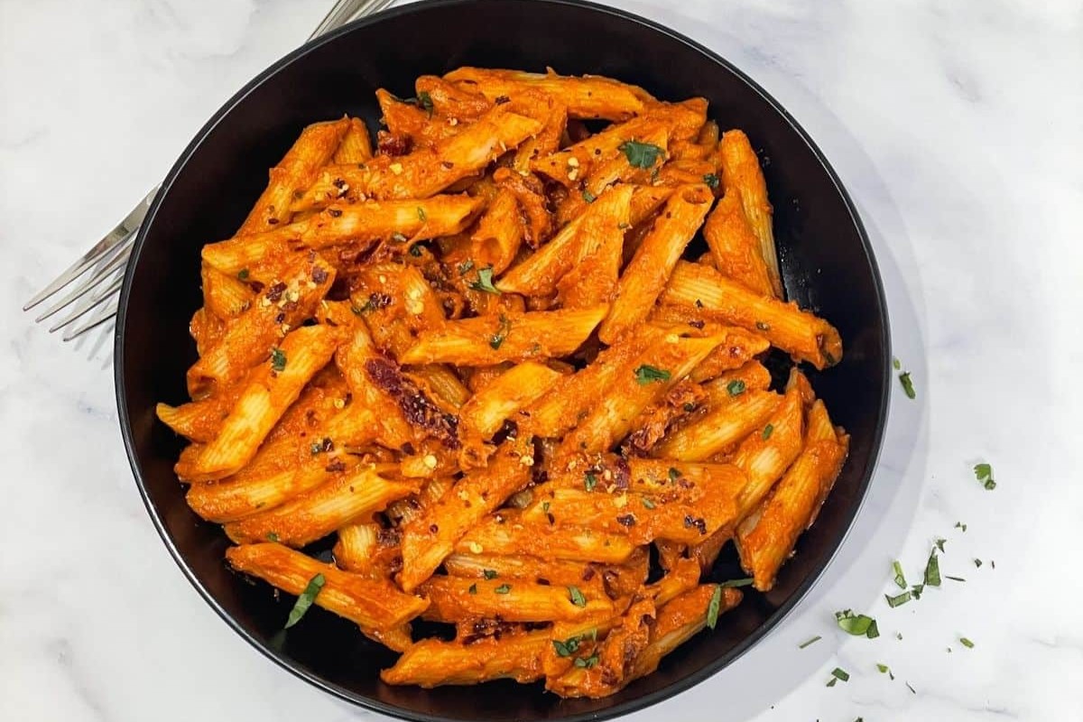 Vegan Sun-Dried Tomato Pasta
