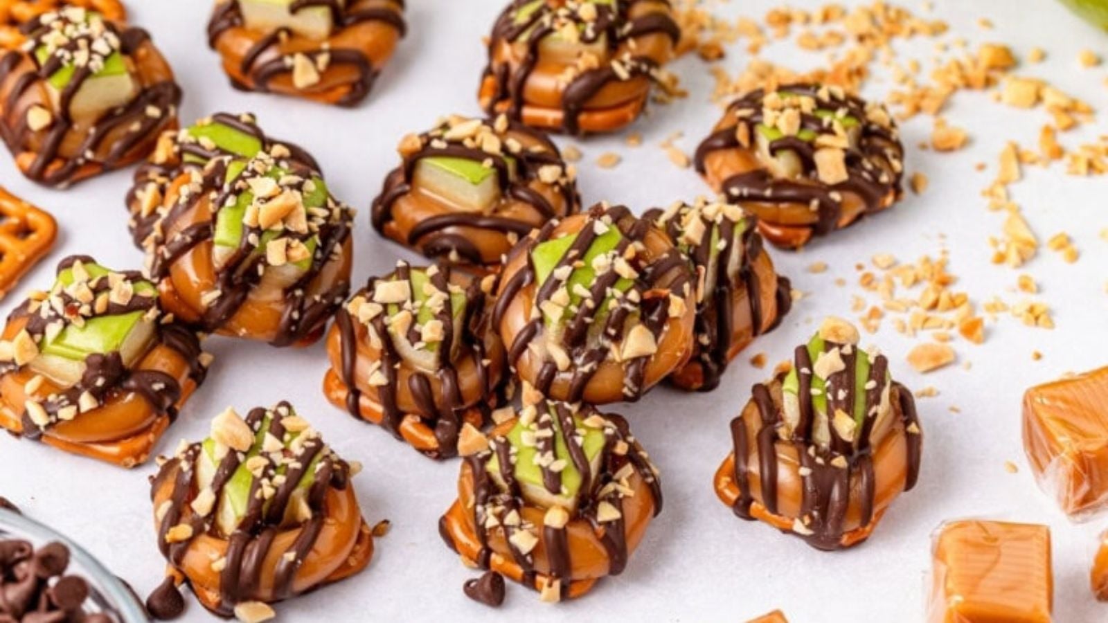 Caramel Apple Pretzel Bites close up image.