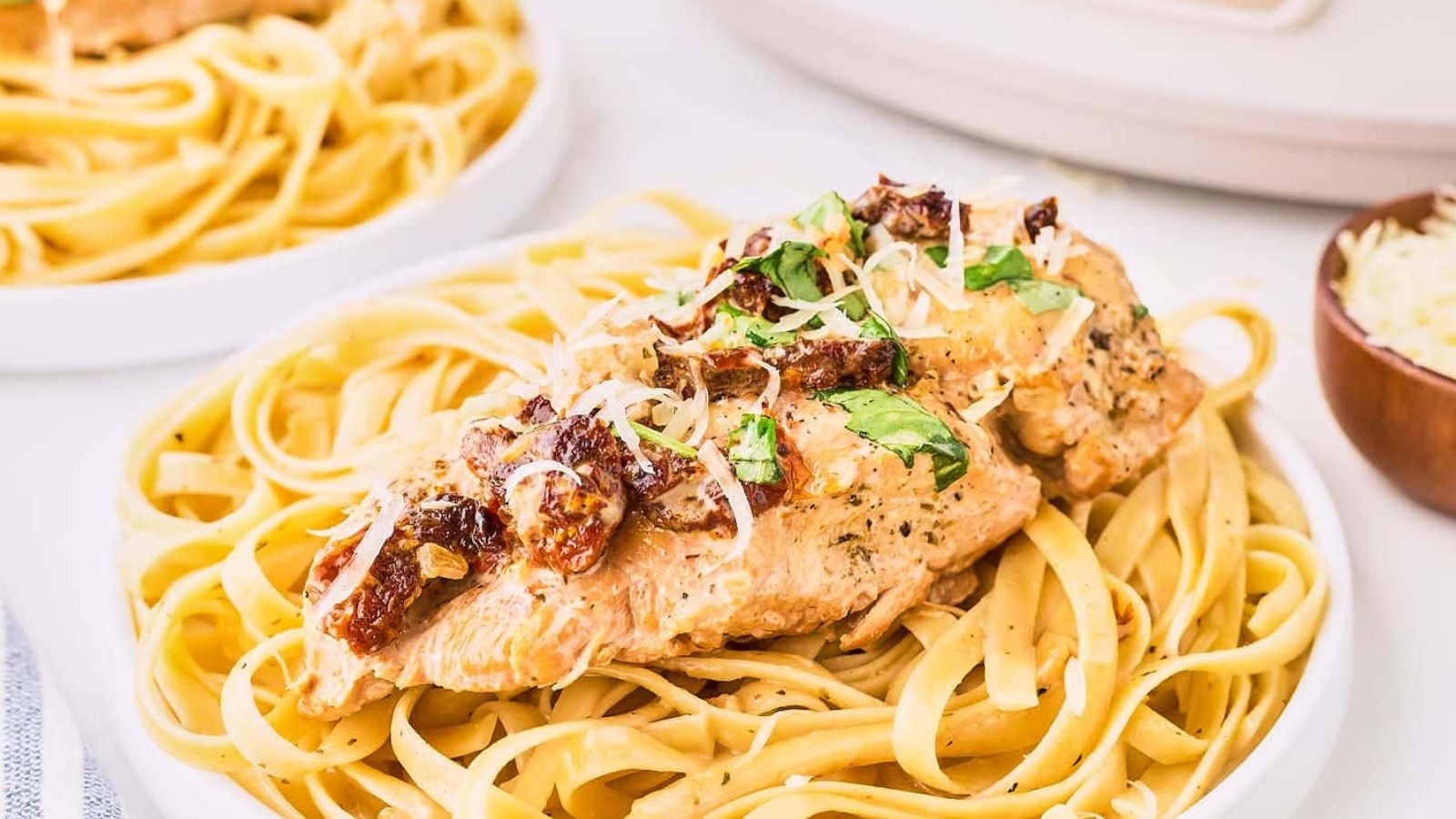 Crockpot Marry Me Chicken close up image