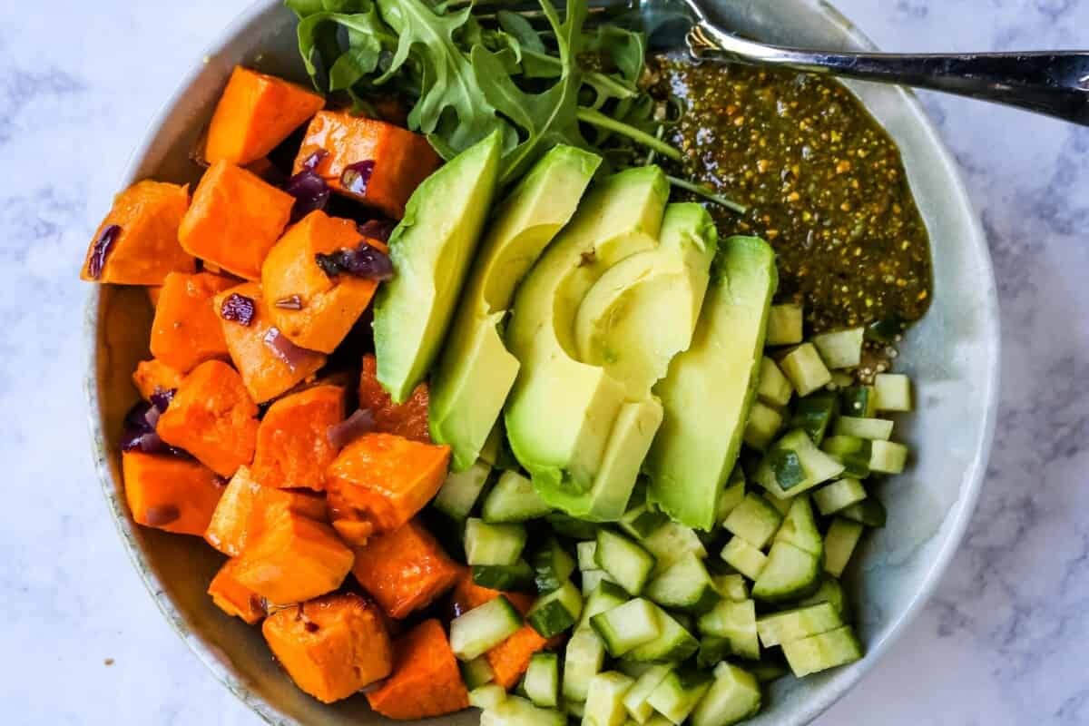 Buddha Bowl with Pistachio Pesto
