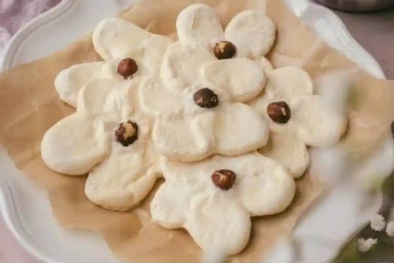 Marshmallow Flower Cookies
