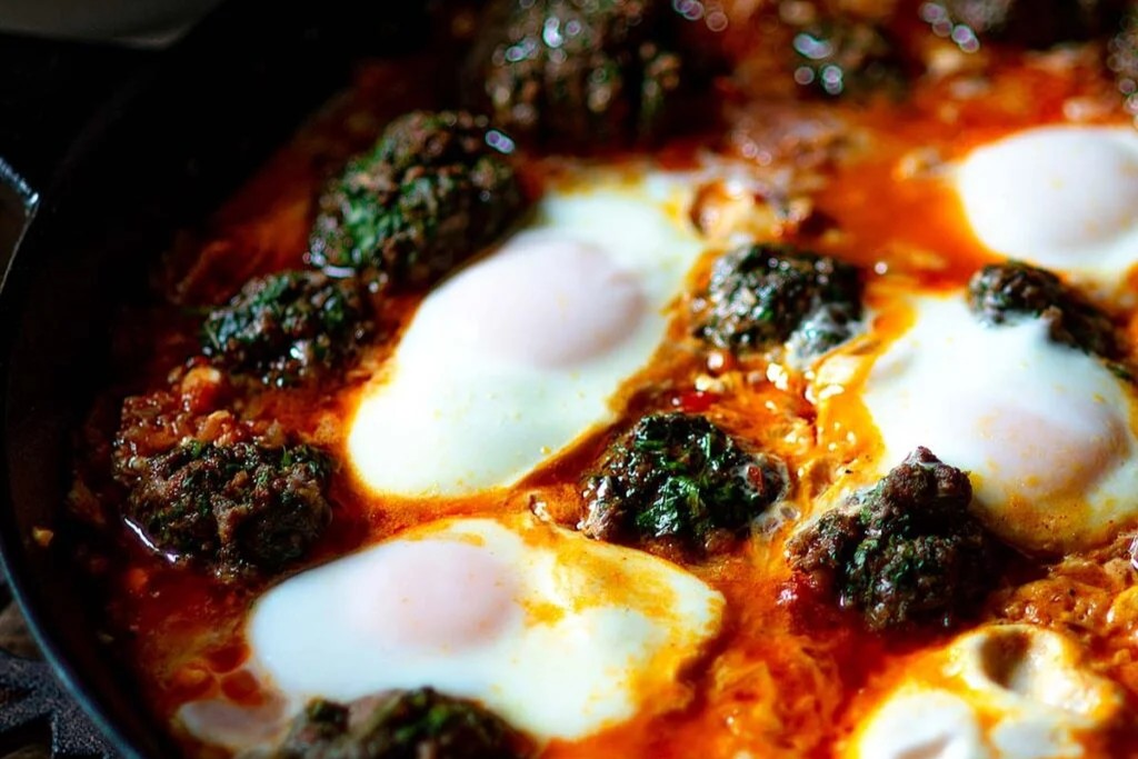 Easy Recipe for Shakshuka with Kofta Meatballs