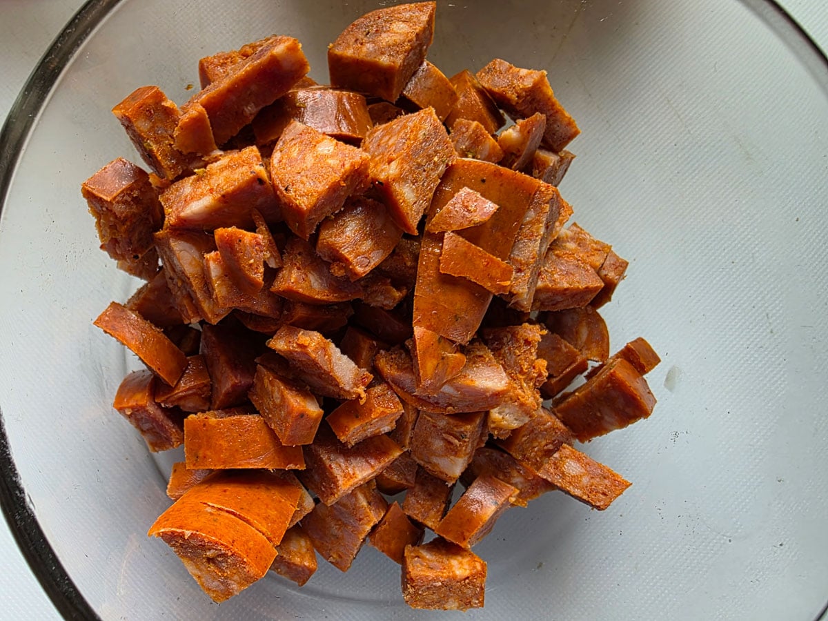 Chop the smoked chorizo into small pieces.