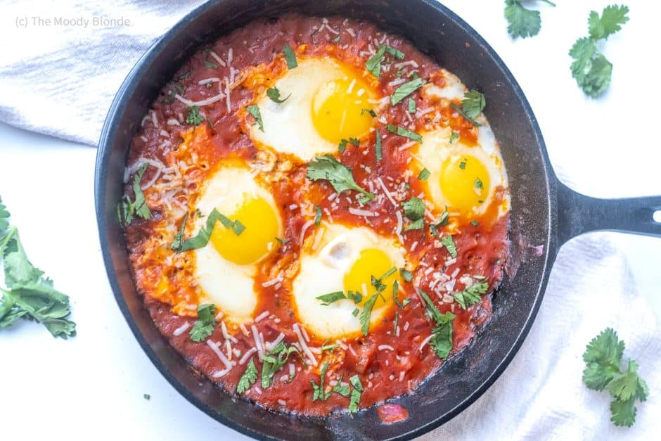 Easy Traditional Shakshuka (Eggs In Purgatory)