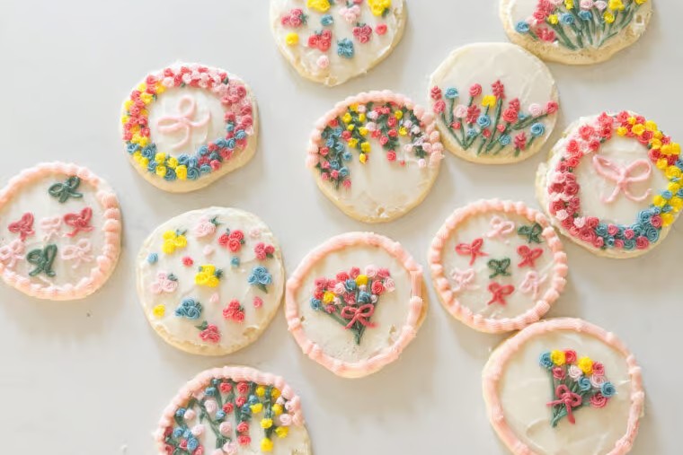 Step-by-Step Floral Buttercream Sugar Cookies for Mother’s Day
