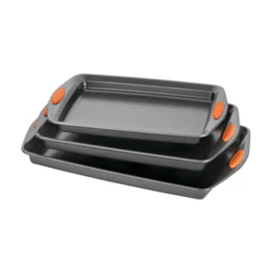 Product image of 3-Piece Nonstick Sheet Pan Set