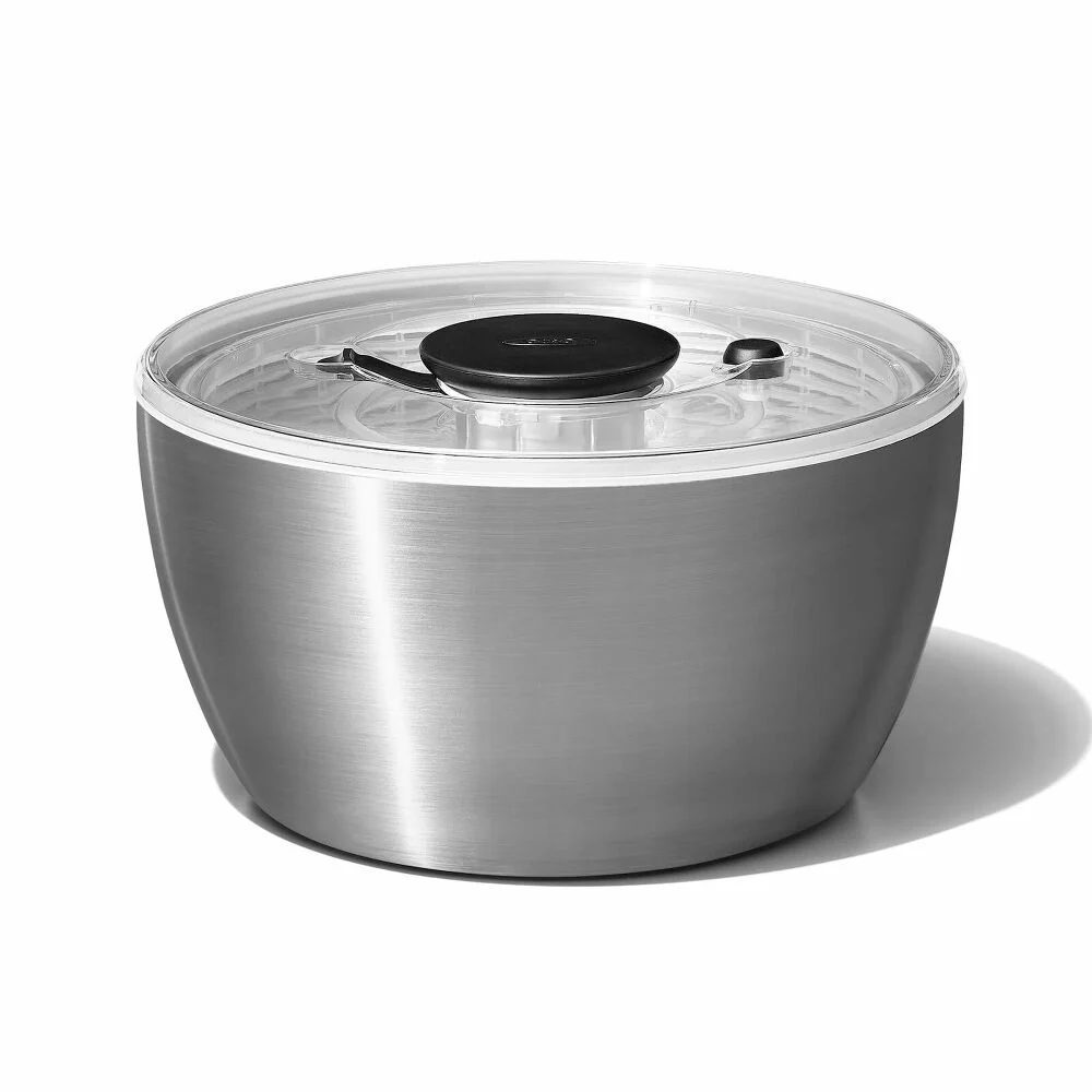 Salad spinner product image.